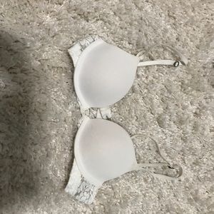 Holister white push up bra